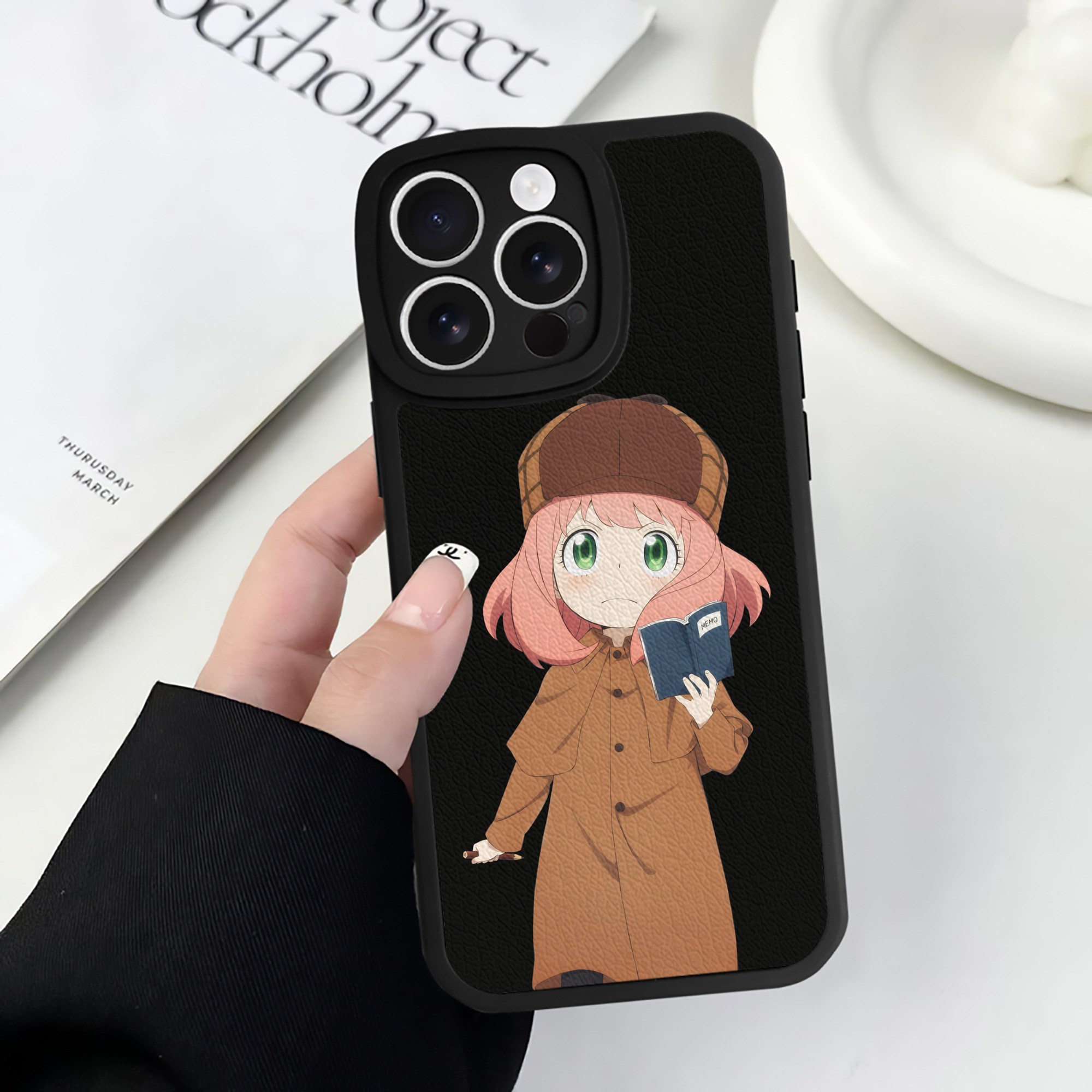 （画像用） SPY×FAMILY间谍家家酒 【iPhone 16シリーズ対応】シリコンスマホケース（レザー調） 材質：シリコン